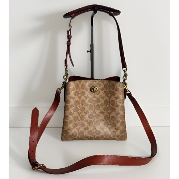 COACH C3890 Willow Bucket Bag in Signature Canvas Shoulder Bag Handbag Leather - Picture 1 of 16